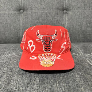 Vintage Chicago Bulls Snapback Hat Red Green Brim NBA Logo Rare Men’s
